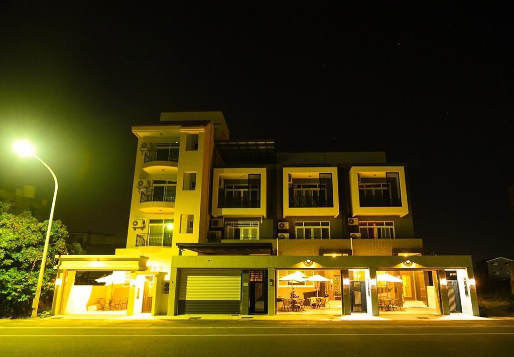 Summer Travel B&B Taitung Экстерьер фото